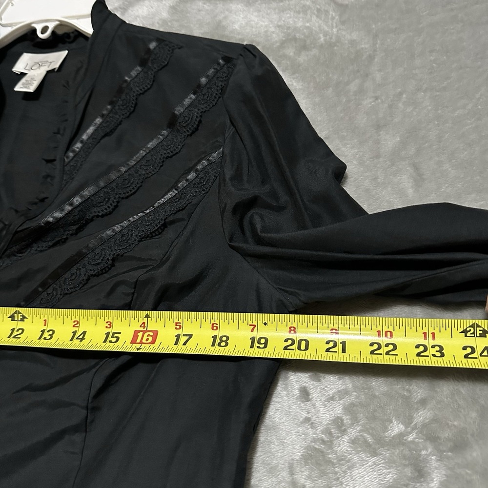 Loft Victorian Edwardian Style Lace Button Down Blouse Womens Size 12 Silk Blend - Picture 7 of 8